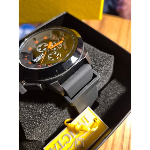 Invicta Corduba Men's Watch - Picture 3 of 3